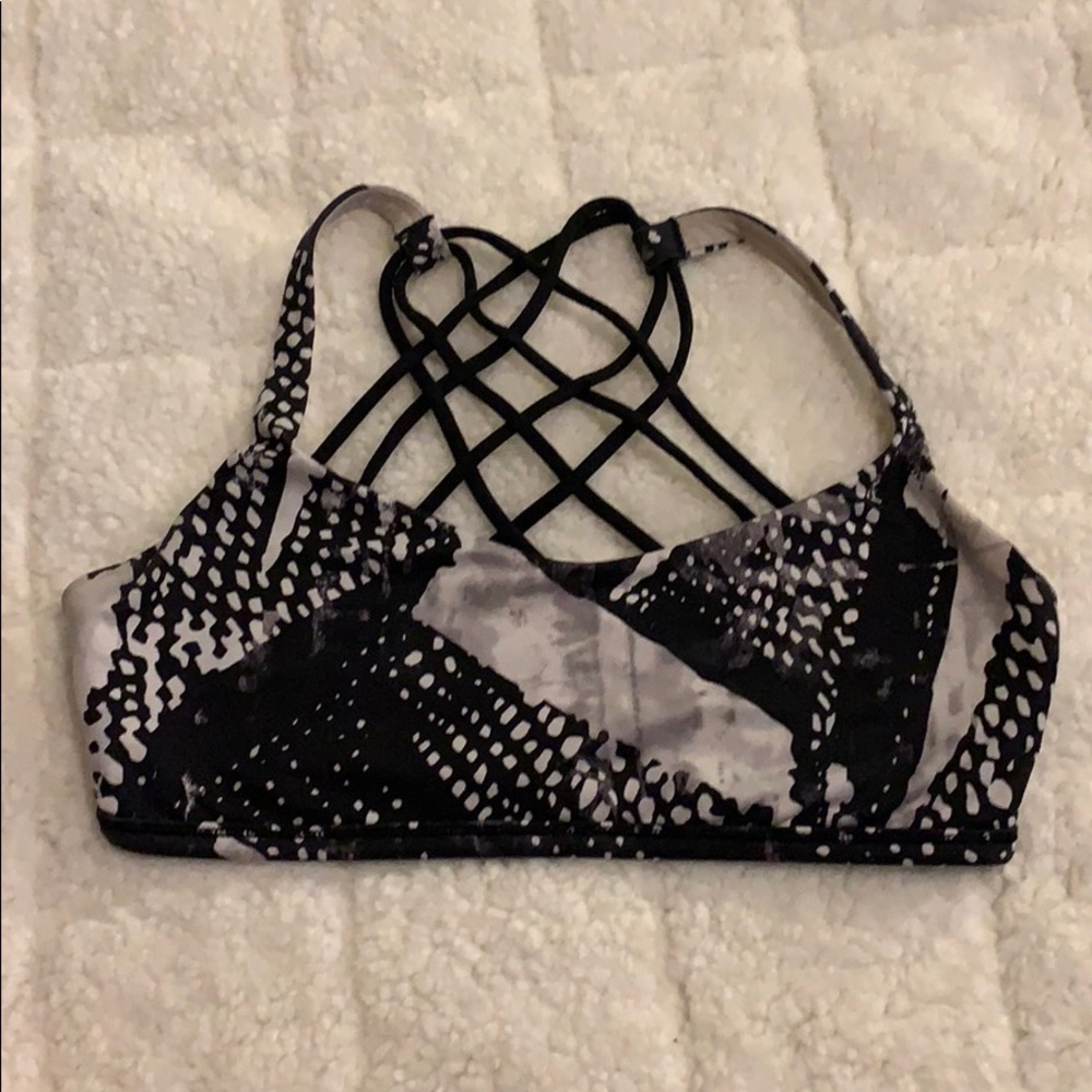 Free to be wild lululemon